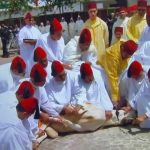 بالصور..اليزيدي عامل قلعة السراغنة ومسؤولين والاف المواطنين يؤدون صلاة عيد الأضحى