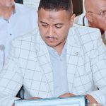 بالفيديو…نائبة اتحادية تثير اسماء وزراء غائبين يوقف جلسة  البرلمان