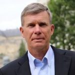 تخليدا لذكرى ثورة الملك والشعب وعيد الشباب : اليزيدي يعطي انطلاقة بناء مشروعين بقلعة السراغنة والعطاوية