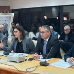 نجاة اعتابو تقرر مقاضاة المشهرين بها وبابنتها