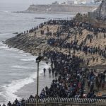زخات رعدية مصحوبة بتساقط البرد وهبات رياح اليوم الأحد بعدد من مناطق المملكة
